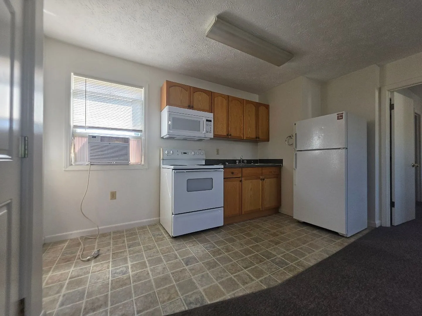 806 S Braddock St — Photo 3