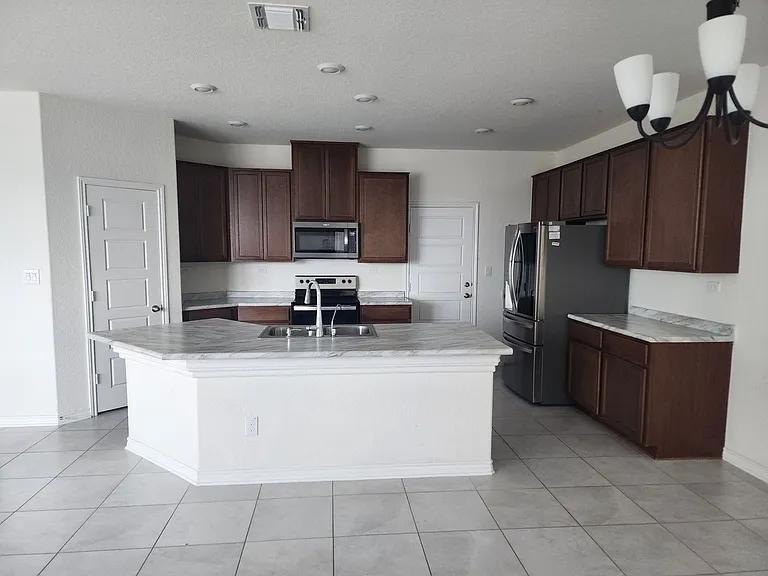 3515 Andromeda Way — Photo 12