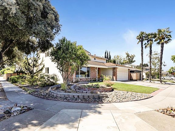 2nd image of 404 Santa Mesa Dr