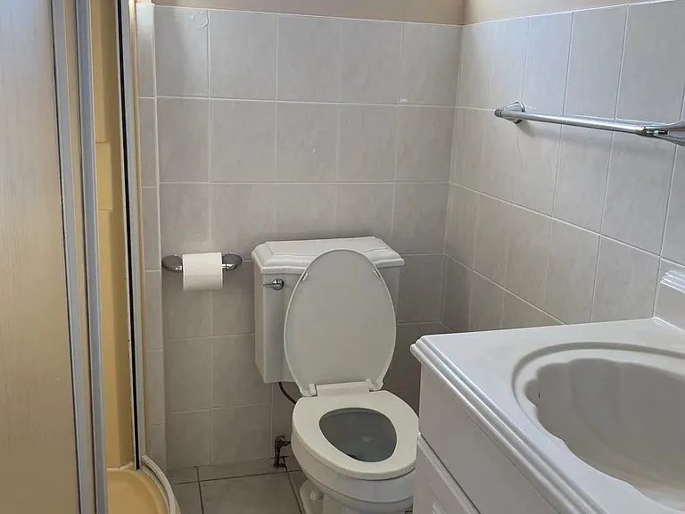 21 Kingslake Rd #1&2 — Photo 12