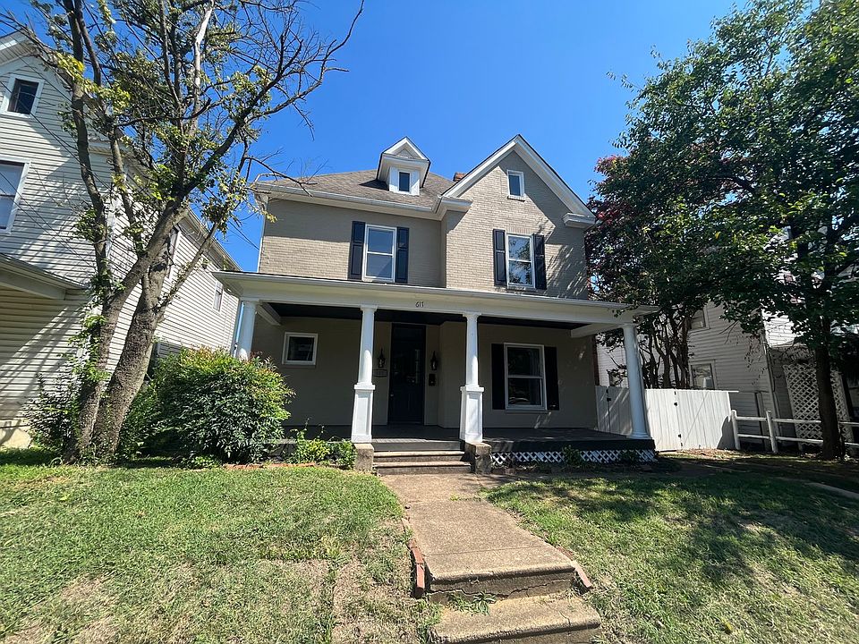 1st image of 617 Mountain Ave SW