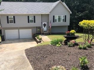 77 Angela Ln, Dallas, GA 30132
