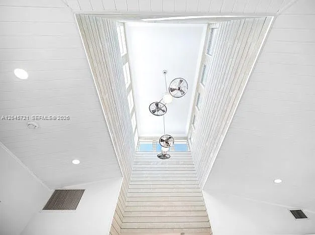17433 SE Indian Hills Dr — Photo 23
