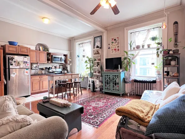 1531 W Girard Ave, Philadelphia, PA