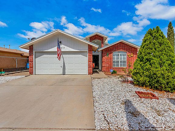 2nd image of 3537 Dragon Crest Dr
