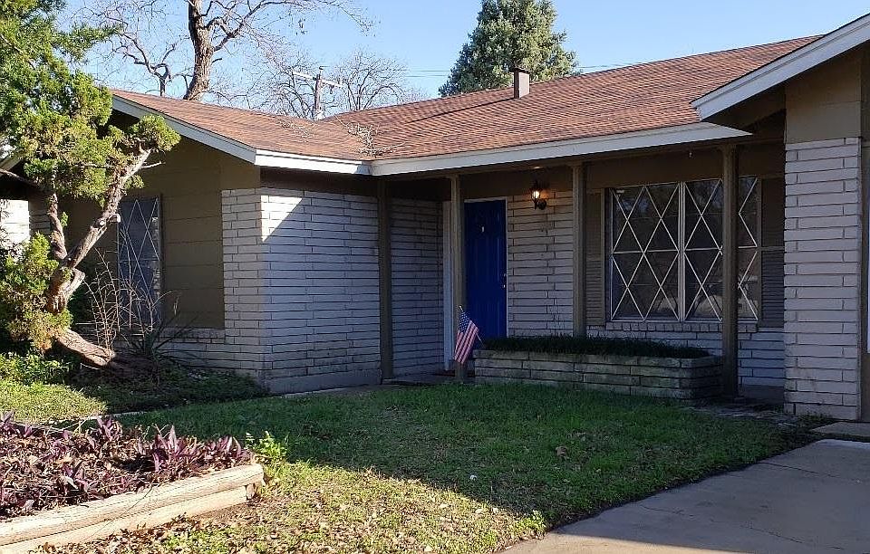 1st image of 4422 Moana Dr