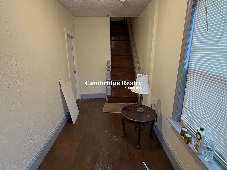 569R Main St #2R — Photo 21