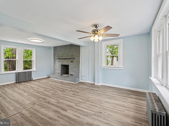 4th image of 635 Elroy Rd