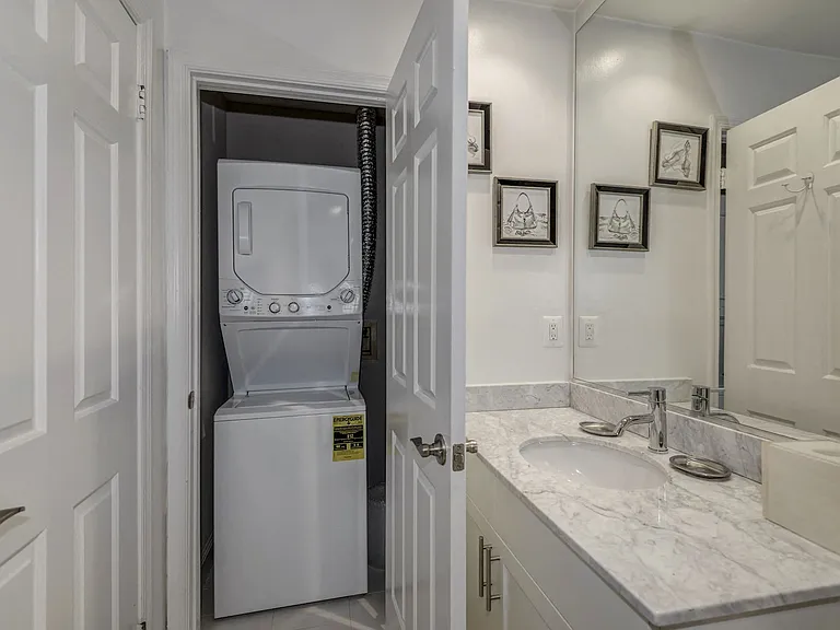 Washer/Dryer in Every Apartment