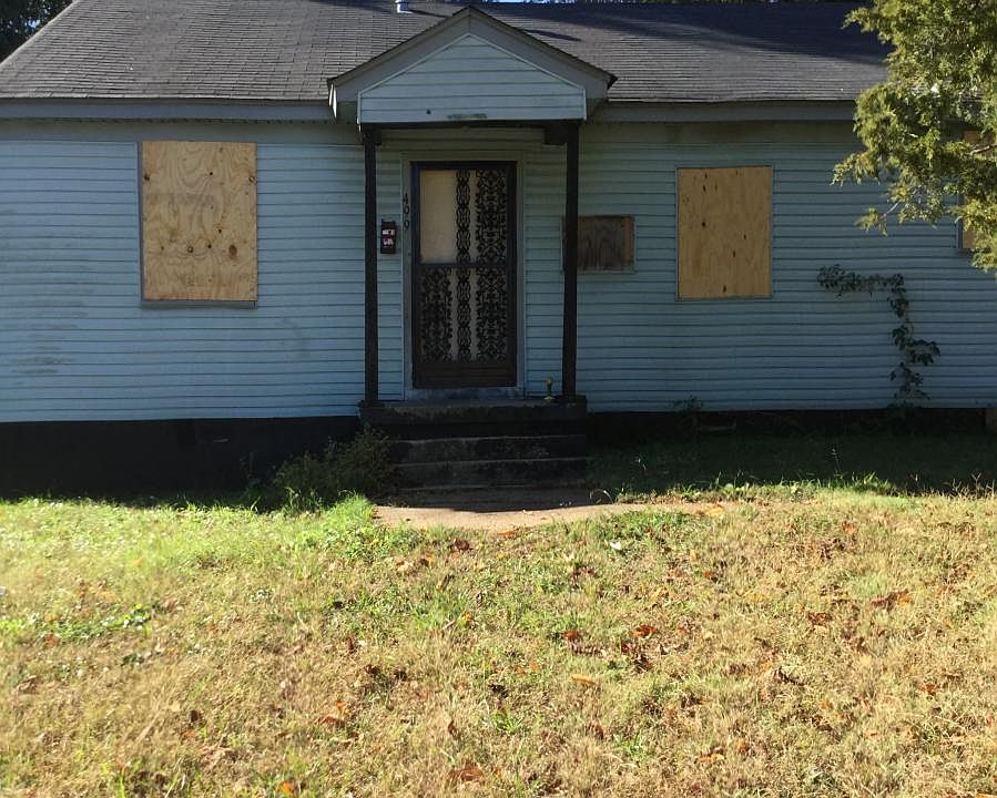 1st image of 499 Jacklyn Ave