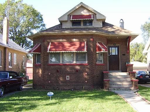 1st image of 932 23rd Ave