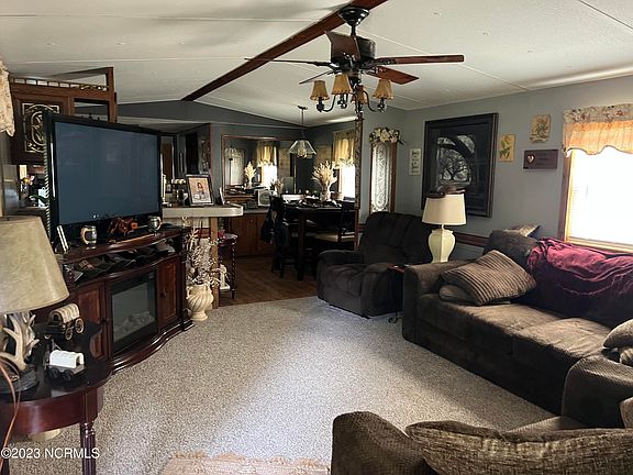 5th image of 287 Tanglewood Acres Drive