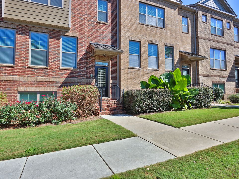 2nd image of 1620 Jardin Ct
