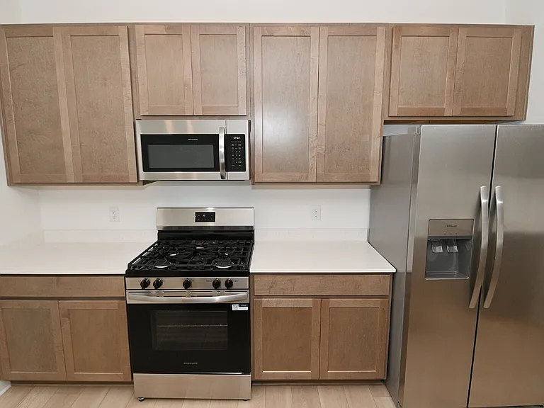 8118 Ridge Line Dr — Photo 14