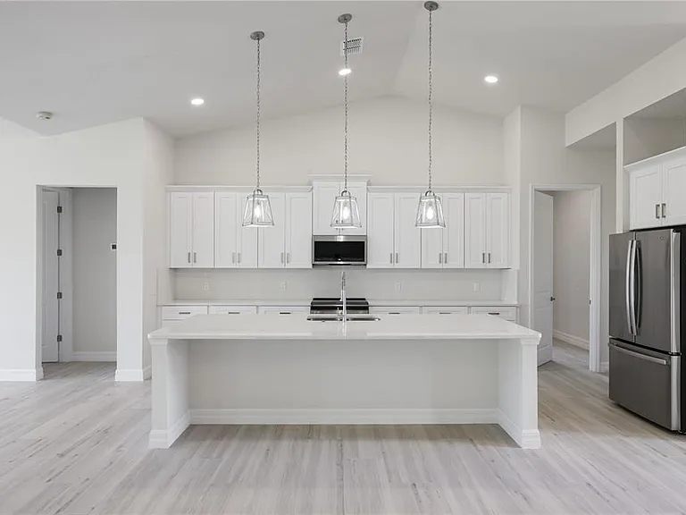 208 Snowy Orchid Way — Photo 9