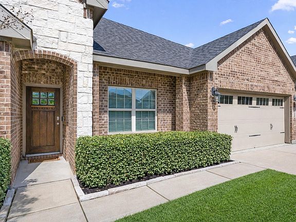 3rd image of 519 Yellow Bullhead Ct