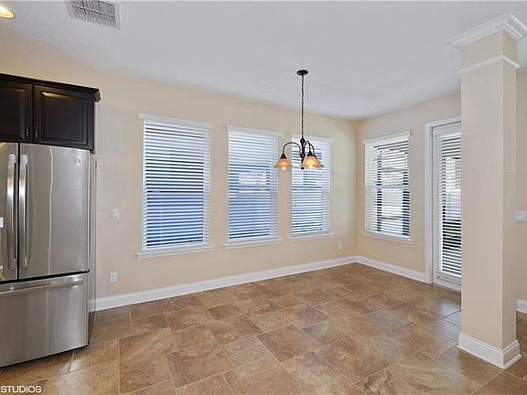 4th image of 8792 Andreas Ave