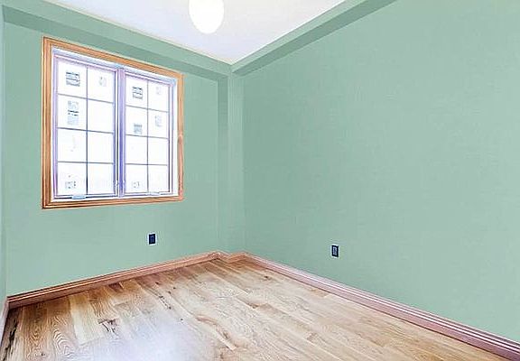 4th image of 302 Saint Nicholas Ave #5C