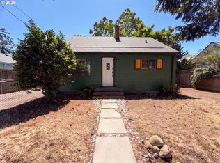 5926 SE Lexington St, Portland, OR 97206