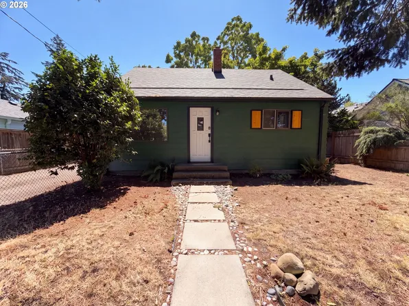 5926 SE Lexington St, Portland, OR 97206