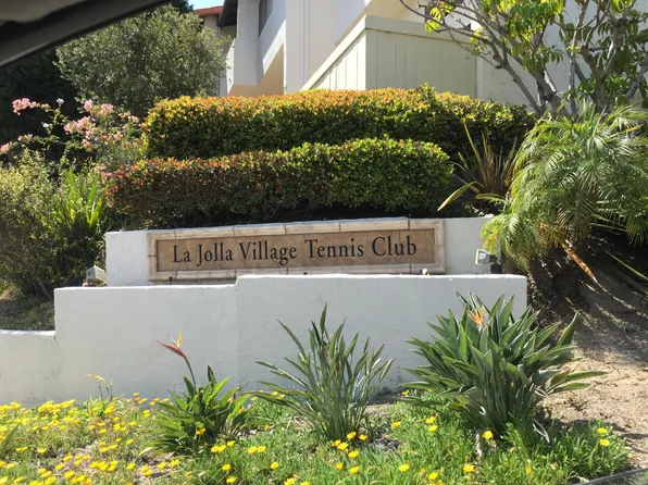 4044 La Jolla Village Dr, La Jolla, CA 92037