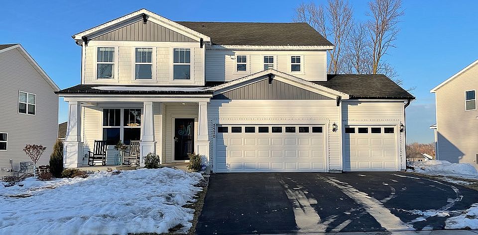 1st image of 5570 Empire Ln N
