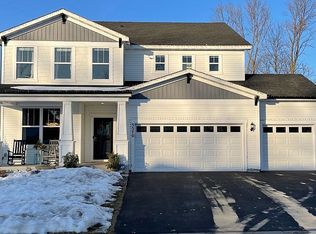 5570 Empire Ln N, Plymouth, MN 55446
