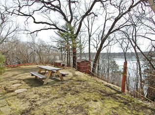 416 Waldeck Dr, Twin Lakes, WI 53181