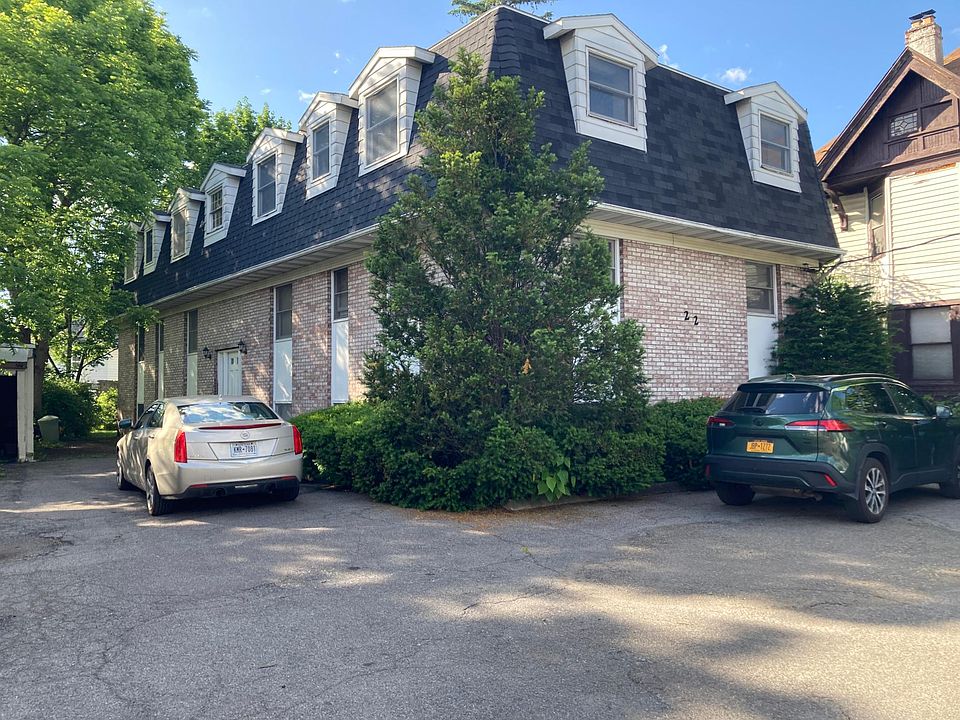 22 Floral Ave Front view