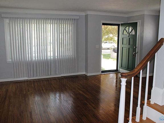 4th image of 4546 Monac Dr
