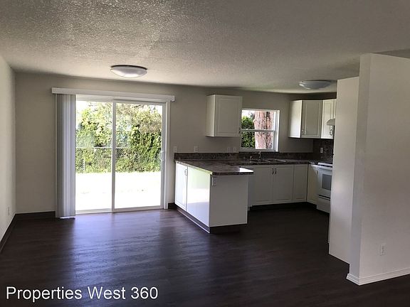 5th image of 5108 NE 31st Ct