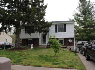 11313 Skyline Dr, Louisville, KY 40229
