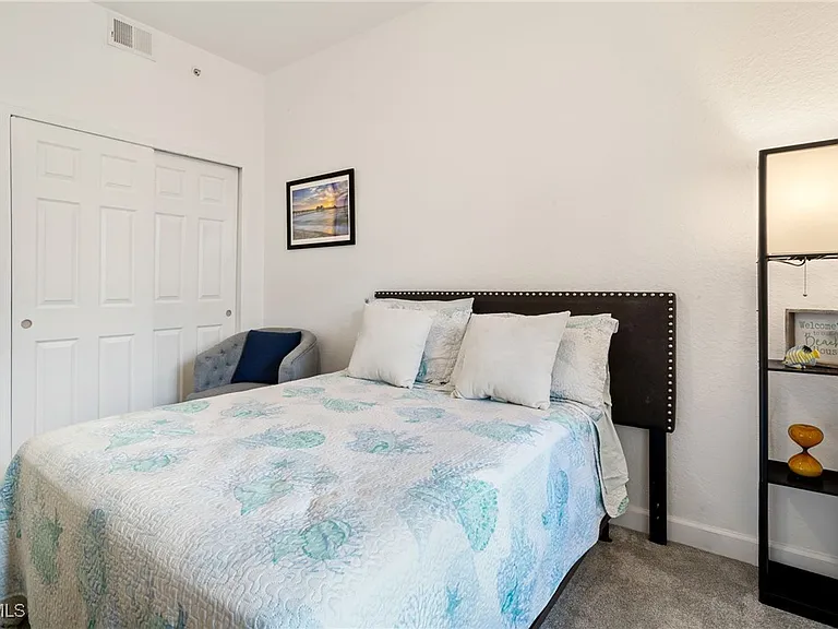 9025 Colby Dr #2107 — Photo 16