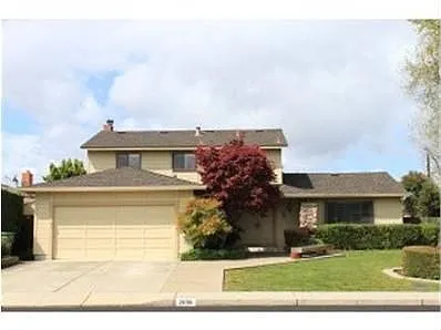 2698 Gamblin Dr photo 1