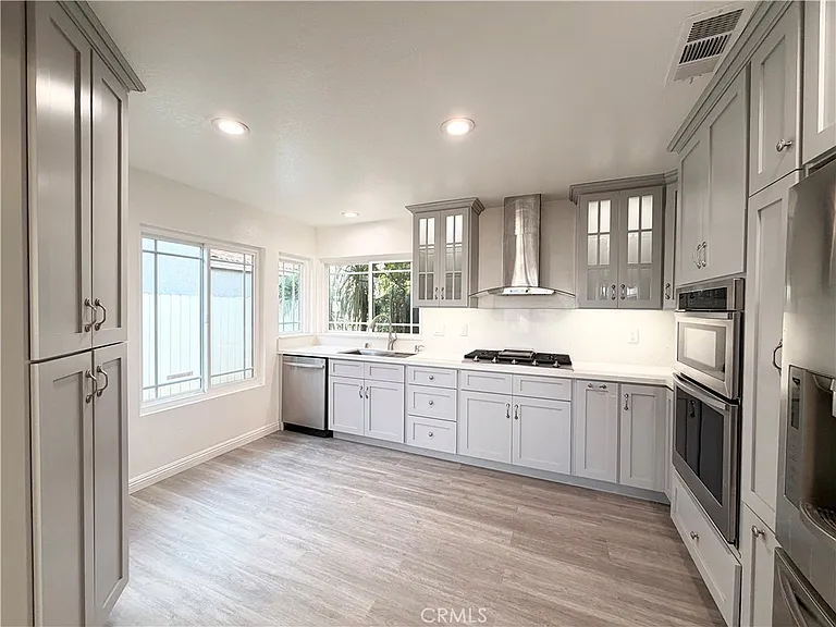 29313 Clear View Ln — Photo 14