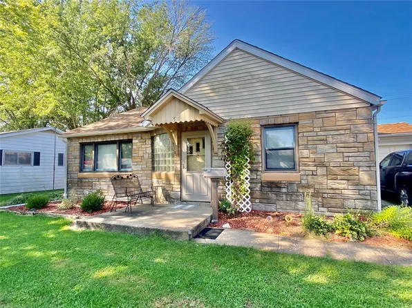 511 S Sturgeon St, Montgomery City, MO 63361