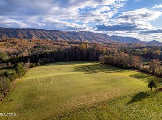 1033 Oscar Best Rd, Maryville, TN 37803