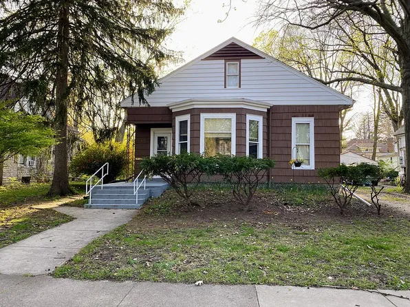 505 S Elm St, Champaign, IL 61820