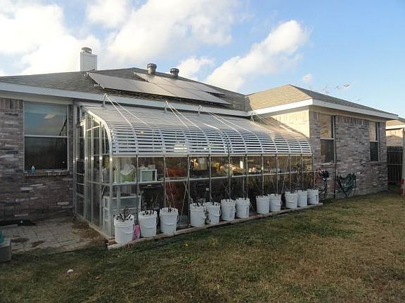 3rd image of 6404 Freshwater Ln