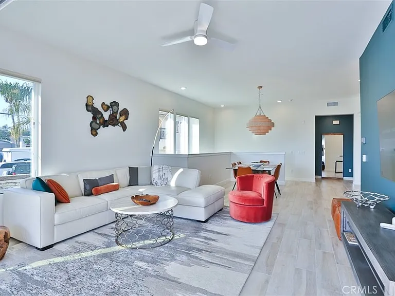 1529 Doheny Way — Photo 20