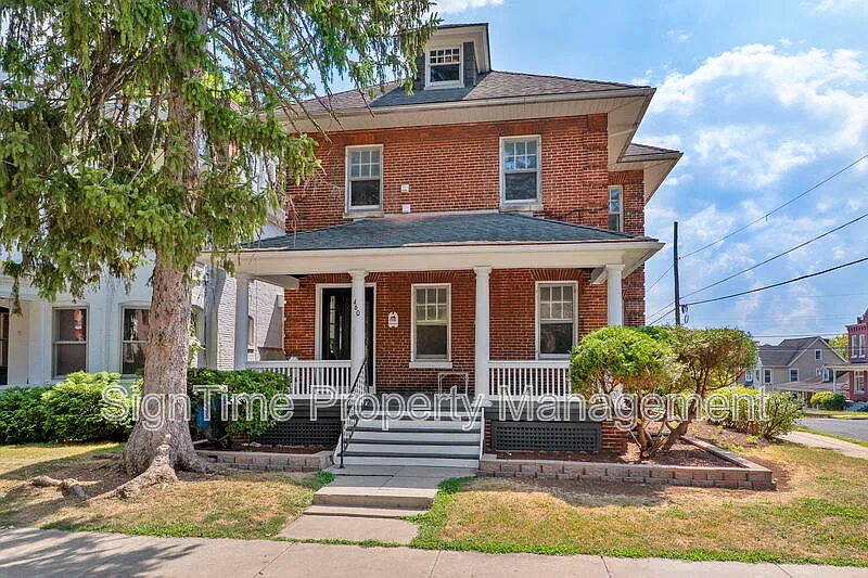 1 bed, 1.0 bath, 600 sqft, $1,200 — Photo 4