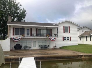 2307 Westside Rd, Rochester, IN 46975