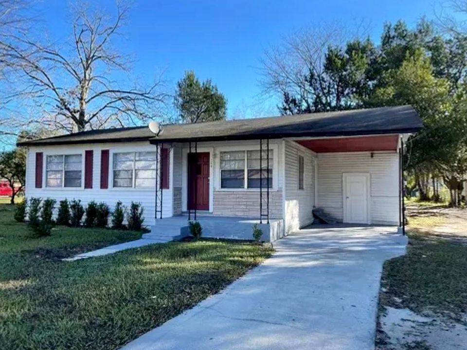 1st image of 827 NW 15th Ave