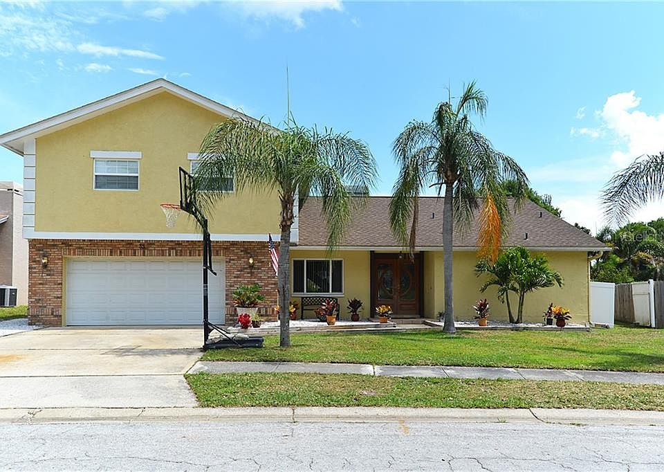 1st image of 35 Turnstone Dr