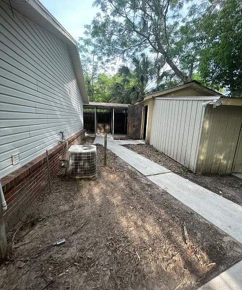 580 SE Nassau St — Photo 11