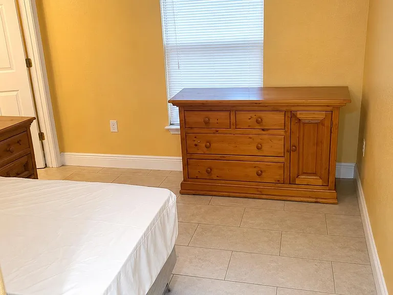 Ironwood Dr — Photo 1