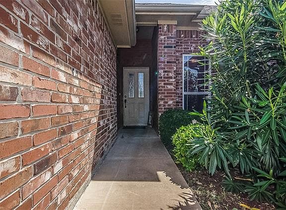 2nd image of 2806 Tenison Dr