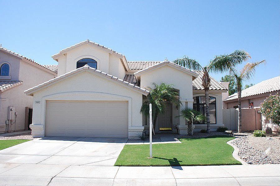 1st image of 2183 W Myrtle Dr