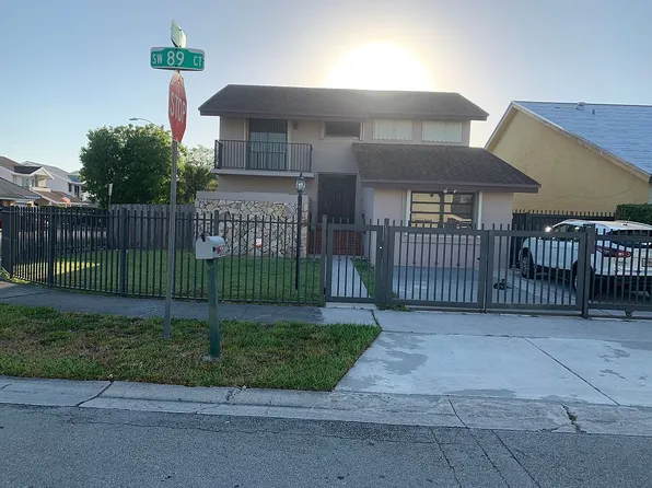 660 SW 89th Ct, Miami, FL 33174