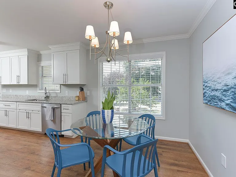 2823 Gadsden St — Photo 4